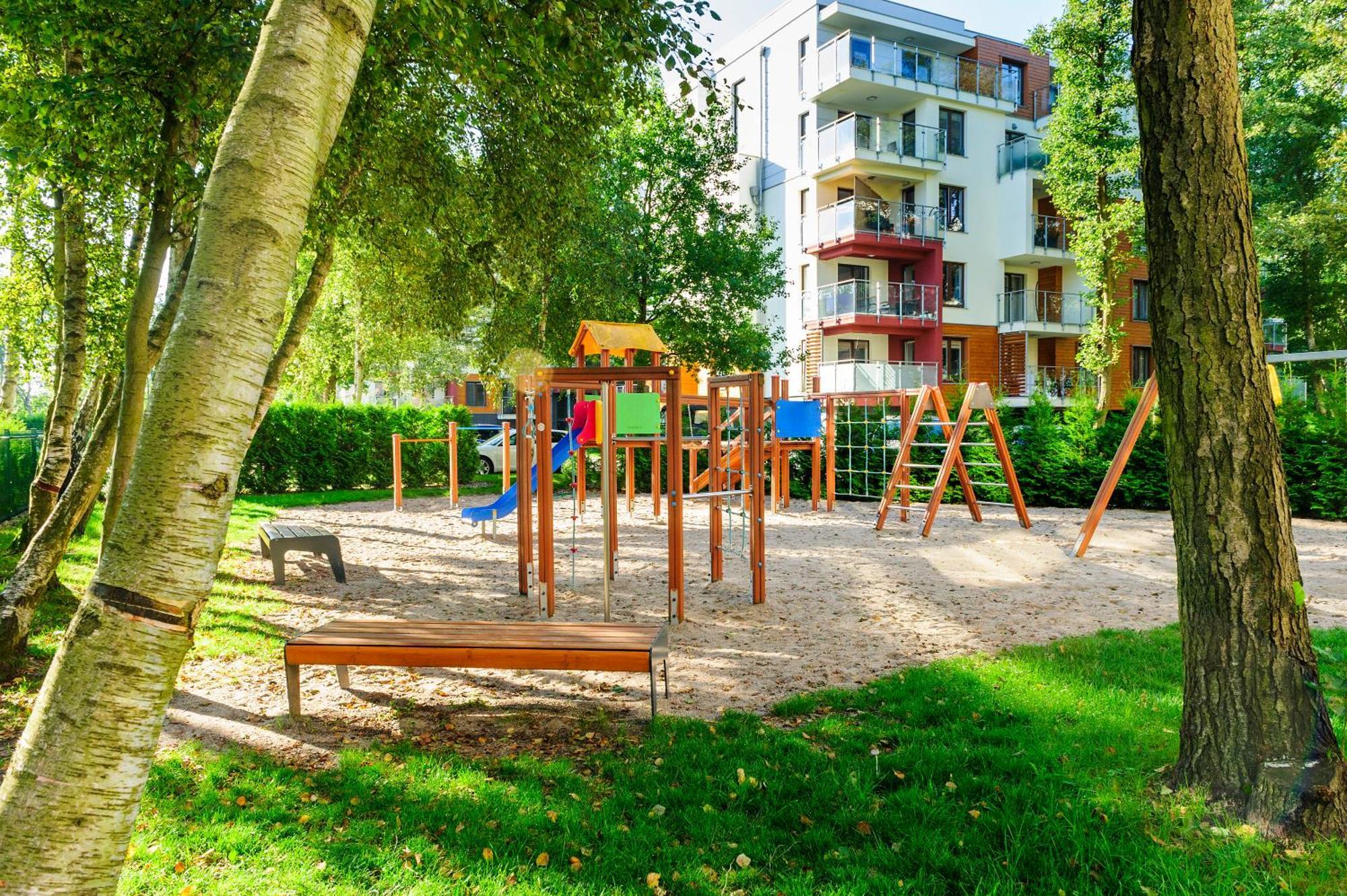 Sunny Bliss Polanki Klonowa, 350m Beach, Pool, Sauna, Gym Kołobrzeg